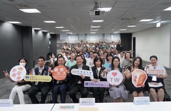 ▲▼策進會：2019年至今已有1.1萬港澳人士定居台灣。（圖／策進會提供）