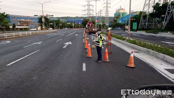 ▲▼小港天坑             。（圖／記者陳宏瑞翻攝）