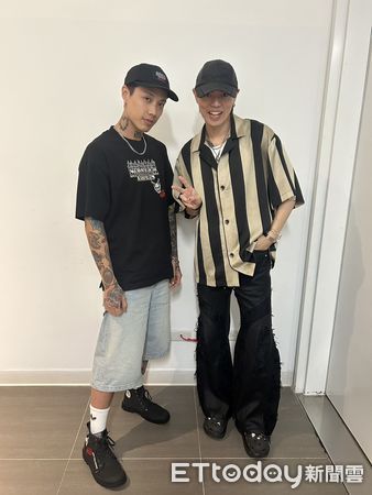 ▲Marz23、林頤原到場支持 。（圖／記者吳睿慈攝）