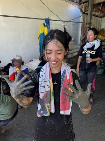 ▲▼光復鄉遇恐怖淹水　高中生「全體留下」救災：來幫忙是對的。（圖／基隆人日常社團／八斗高中原民班）