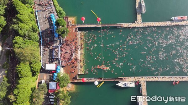 ▲▼日月潭國際萬人泳渡登場。（圖／記者高堂堯翻攝)