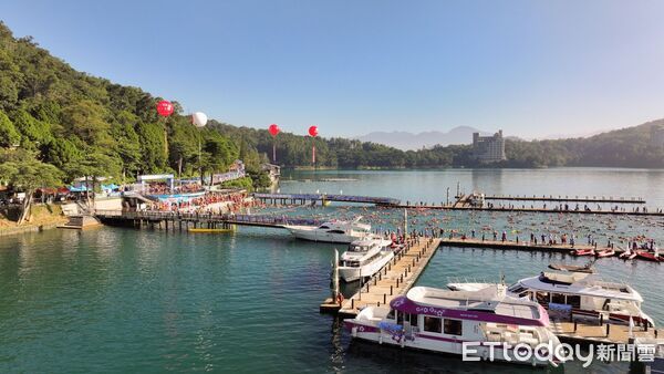 ▲▼日月潭國際萬人泳渡登場。（圖／記者高堂堯翻攝)