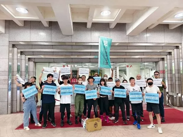 ▲民眾黨雙北市黨部與台北市議員陳宥丞共同發起援助花蓮行動。（圖／民眾黨雙北市黨部提供）