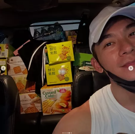 ▲▼亮哲。（圖／翻攝自Instagram／checkitliang）