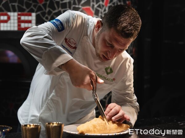 ▲當代披薩大師「Mr. Peppe」Giuseppe Errichiello，再度受邀至台北喜來登客座。（圖／台北喜來登提供）
