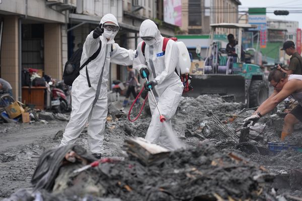 ▲▼總統賴清德下令，再增派兵力協助花蓮家園復原工作，要在中秋節前完成清淤。（圖／賴清德臉書）