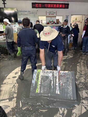 ▲▼民進黨立委陳瑩協調衛福部擴大光復災區流感及新冠公費疫苗施打。（圖／立委陳瑩國會辦公室提供）