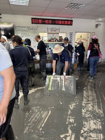 ▲▼民進黨立委陳瑩協調衛福部擴大光復災區流感及新冠公費疫苗施打。（圖／立委陳瑩國會辦公室提供）