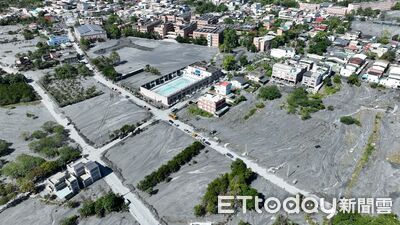 堰塞湖重建特別條例三讀經費300億 政院:盤整後速提特別預算