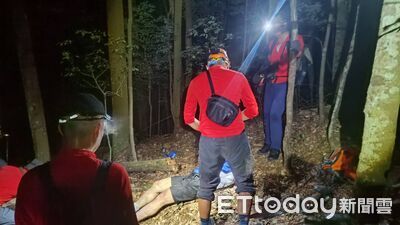 快訊／移民署隊長攀八仙山命危　消防摸黑搶救中
