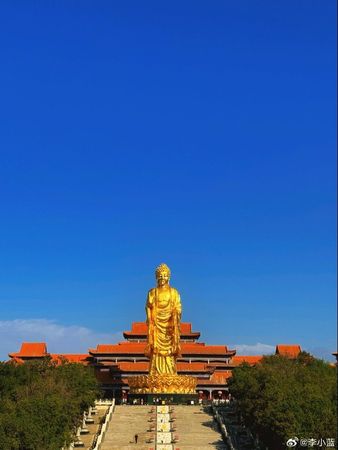 ▲于朦朧好友PO出新疆打卡照。（圖／翻攝自微博）