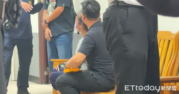 ▲▼小港墜樓             。（圖／記者陳宏瑞攝）