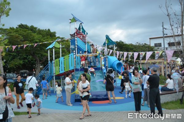 ▲關山鯊魚公園連假辦活動。（圖／記者楊晨東翻攝）