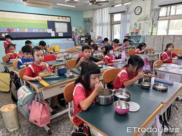 ▲台東縣明年加碼禮金與免費營養午餐 。（圖／記者楊晨東翻攝）