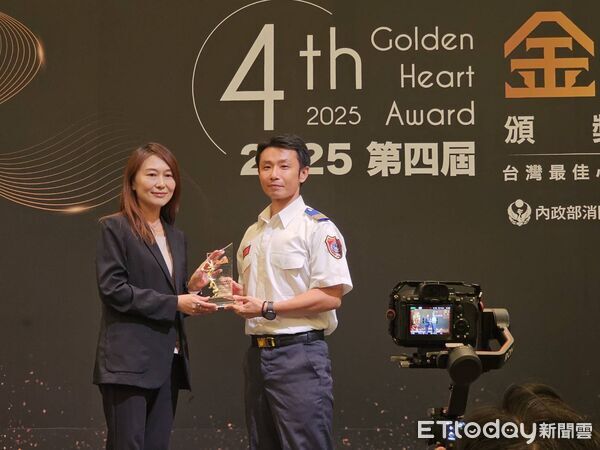 ▲台南市消防局和緯高級救護隊榮獲台灣心肌梗塞學會「金心團體獎」殊榮。（記者林東良翻攝，下同）