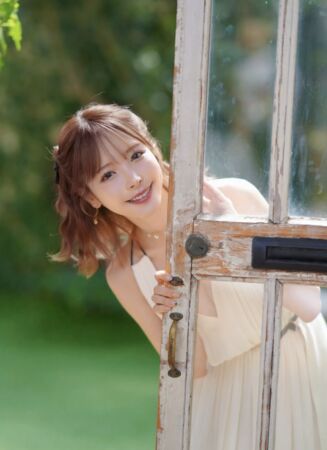 ▲▼▲▼震撼彈！頂流AV女優桃乃木香奈10月引退　「最後作品拍完」解禁倒數。（圖／翻攝自桃乃木香奈IG）