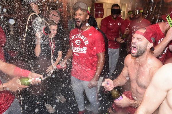 ▲紅人驚險搶下國聯最後外卡門票　將前進洛杉磯挑戰道奇。（圖／路透）