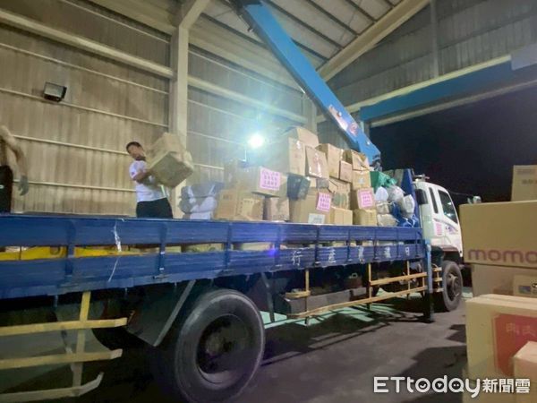 ▲▼來自全台各地的救援物資源源不斷，花蓮6處儲存地點都出現滿倉情況。（圖／花蓮縣政府提供，下同）