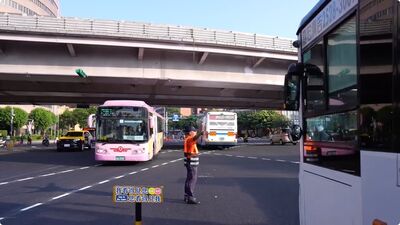 公館圓環通車首上班日！　「新設計」機車族影響最大