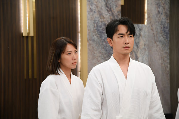 ▲大牙回歸台八，在《百味人生》與陳謙文、林萱瑜展開三角戀。（圖／三立提供）