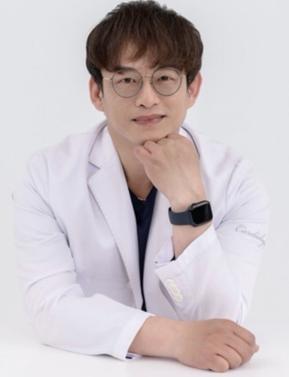 向芯動物醫院院長向時瑞獸醫師提醒，狗狗6歲以上就建議做心臟檢查