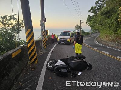 宜蘭台9丁線機車撞護欄倒路旁!騎士消失疑墜谷 警消搜救中