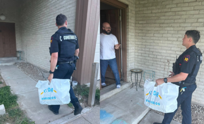 外送司機路上被逮捕　男開門取餐發現「外送員是警察」嚇壞