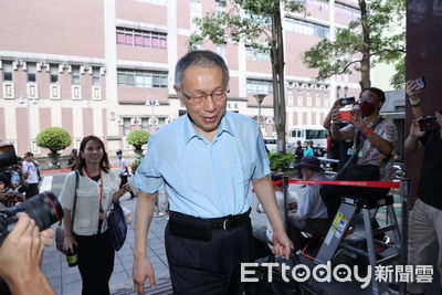 人一多就壓力爆棚!柯文哲出現「社交焦慮」 醫揭背後3大原因