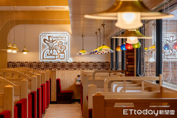 ▲客美多咖啡淡水捷運店。（圖／客美多提供）