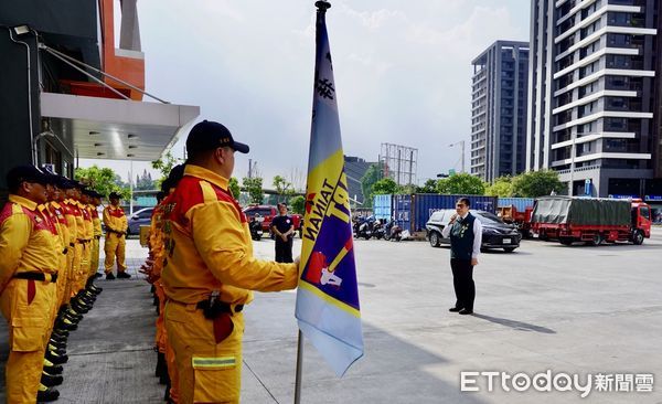▲台南市消防局特搜隊9月25日趕赴花蓮支援堰塞湖災情，28日晚間平安返抵。（記者林東良翻攝，下同）