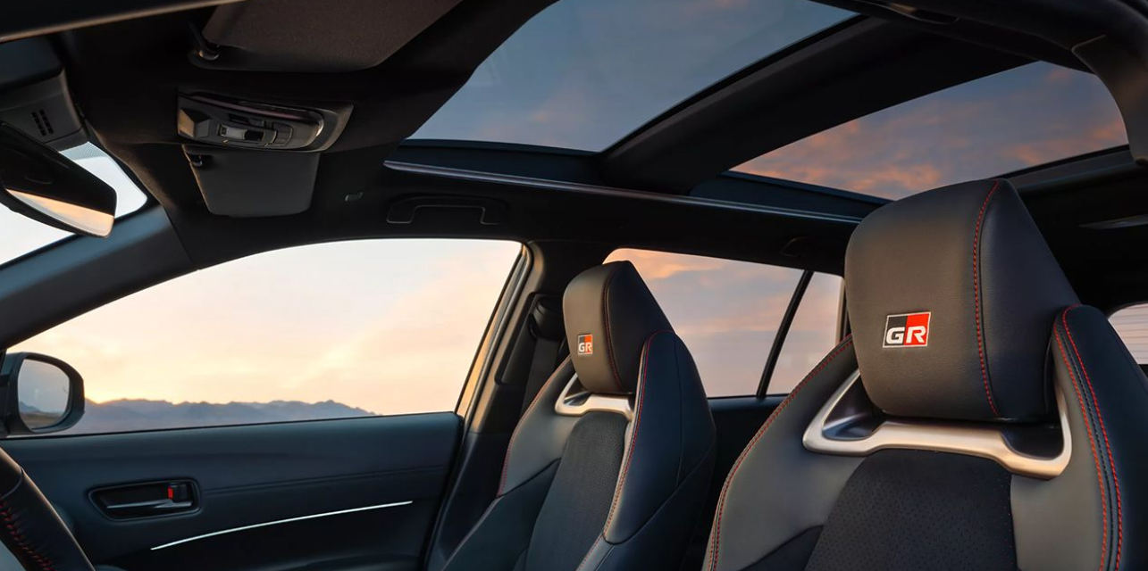 ▲歐洲公布小改款Corolla Cross售價車型，而台灣10月7日也有新車要上市。（圖／翻攝自TOYOTA）