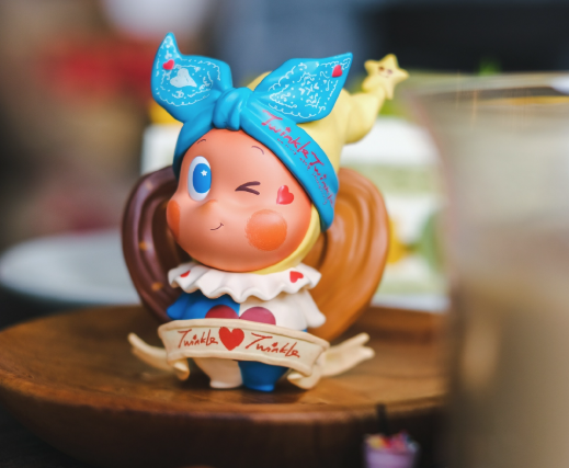 ▲▼泡泡瑪特星星人未售隱藏款溢價16倍。（圖／翻攝自微博／泡泡瑪特）