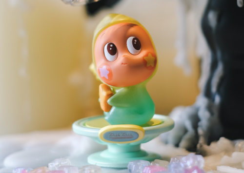 ▲▼泡泡瑪特星星人未售隱藏款溢價16倍。（圖／翻攝自微博／泡泡瑪特）