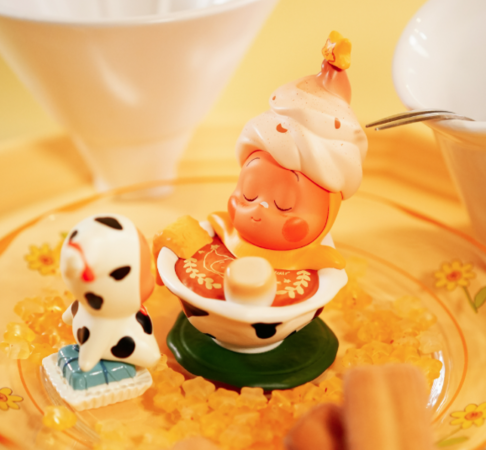 ▲▼泡泡瑪特星星人未售隱藏款溢價16倍。（圖／翻攝自微博／泡泡瑪特）