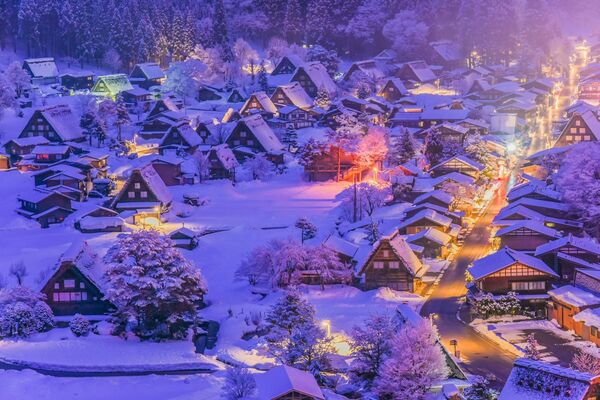 ▲日本白川鄉合掌村,東北藏王樹冰,星享道酒店集團旗下「享得道行旅」,旗津道沙灘酒店,旗津道沙灘酒店水光客房。（圖／五福旅遊提供）