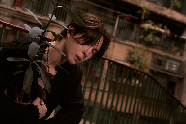 ▲▼陳勢安為台語歌做足功課。（圖／索尼音樂提供）