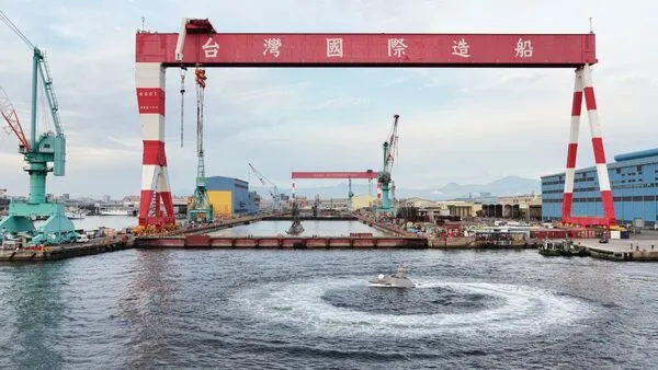 ▲台船大吊車將汰舊換新與汰小換大。（圖／台船提供）