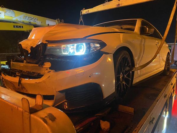 ▲國道1號彰化路段深夜3車連環撞。（圖／記者唐詠絮翻攝）