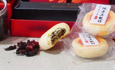 「蟋蟀餡月餅」爆紅！　陸網嗨喊：可以做蟑螂月餅