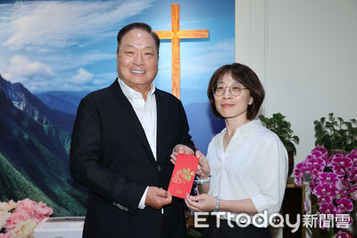 挹注長照支持網!東森王令麟捐助婦女新知 協力照護家庭照顧者