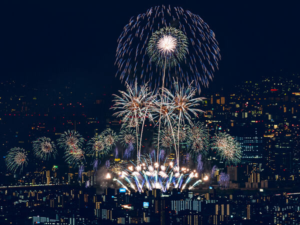 ▲▼大阪Rinku藝術煙火，東急大阪卓越大飯店（圖／iStock提供）