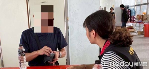 ▲▼「一戶一社工」機制動員社工團隊提供受難家屬心理與生活支持。（圖／記者王兆麟翻攝，下同）