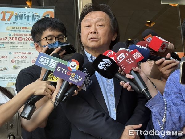  ▲▼民進黨立委王世堅受訪。（圖／記者杜冠霖攝）