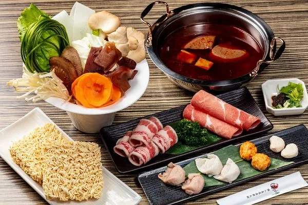 ▲明星愛店「麻神麻辣火鍋」12/31熄燈。（圖／取自麻神麻辣火鍋臉書）