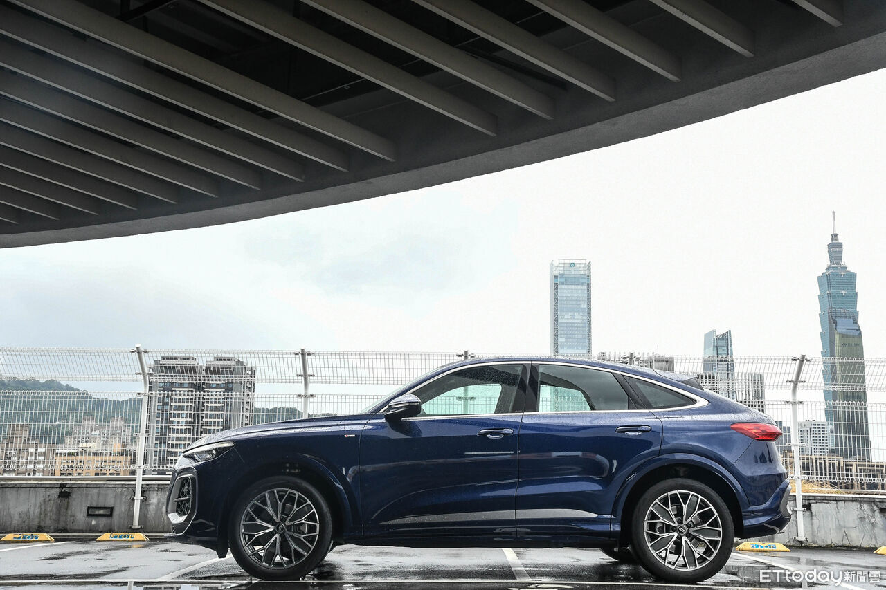 ▲台灣Audi下半年重點全員到齊！Q5、A6 e-tron、Q6 Sportback e-tron大秀肌肉。（圖／記者徐煜展攝）