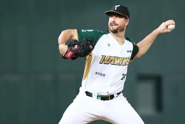 ▲▼  艾速特           。（圖／台鋼雄鷹提供）