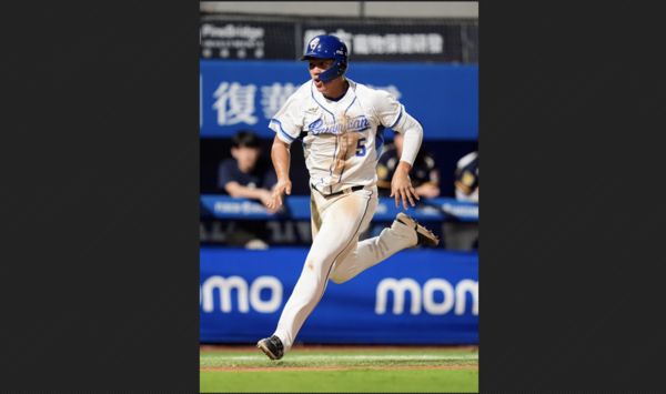 ▲▼魏全、王念好。（圖／富邦悍將提供）