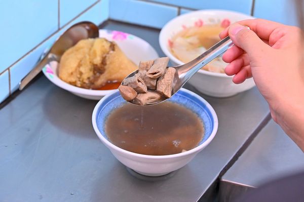 ▲▼永芳亭扁食肉粽。（圖／部落客橘子狗愛吃糖授權提供）