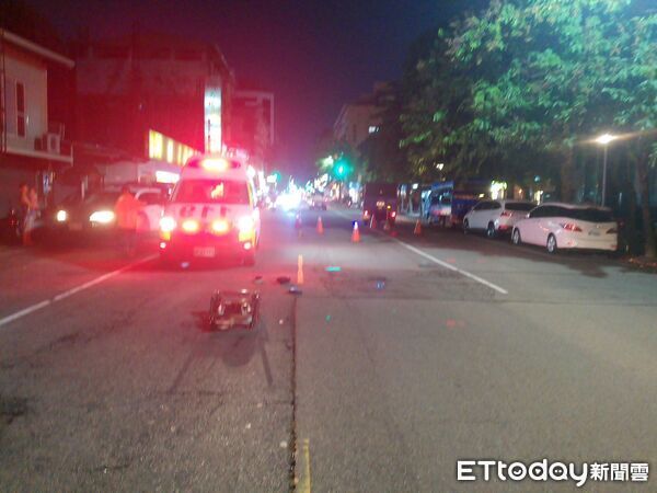 ▲貨車「砰」一聲！台中女疑貪快穿越馬路，遭撞飛魂斷台中街頭。（圖／記者游瓊華攝）