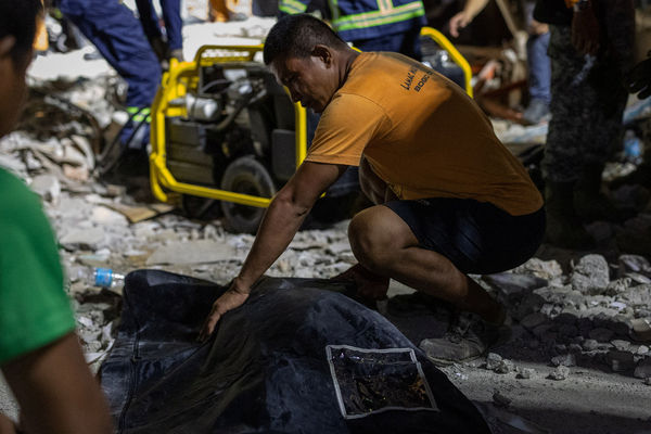 ▲▼ 菲律賓規模6.9強震。（圖／路透）